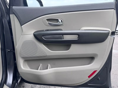 2016 Kia Sedona LX