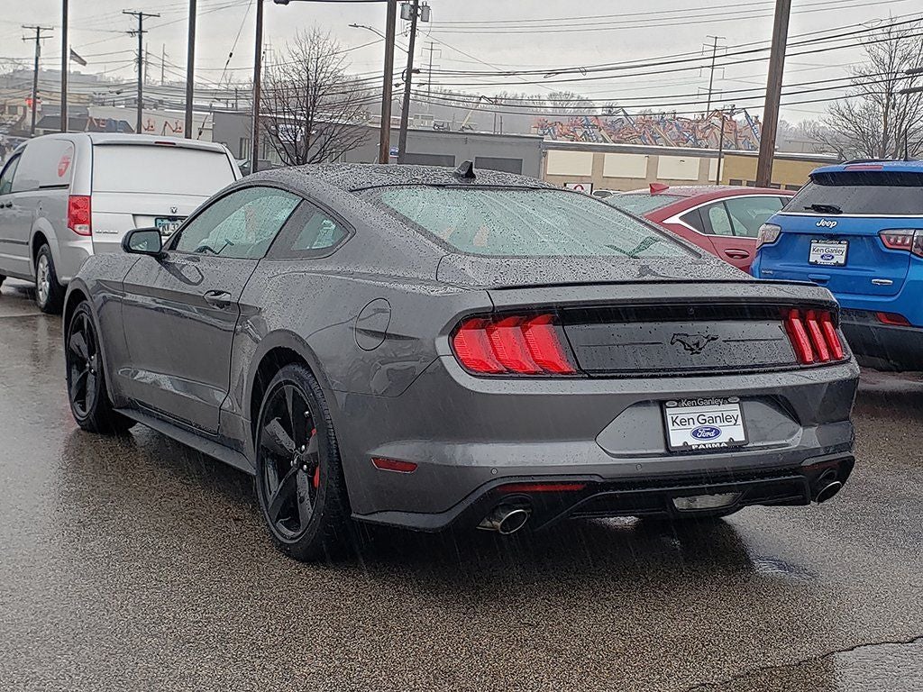 2021 Ford Mustang EcoBoost
