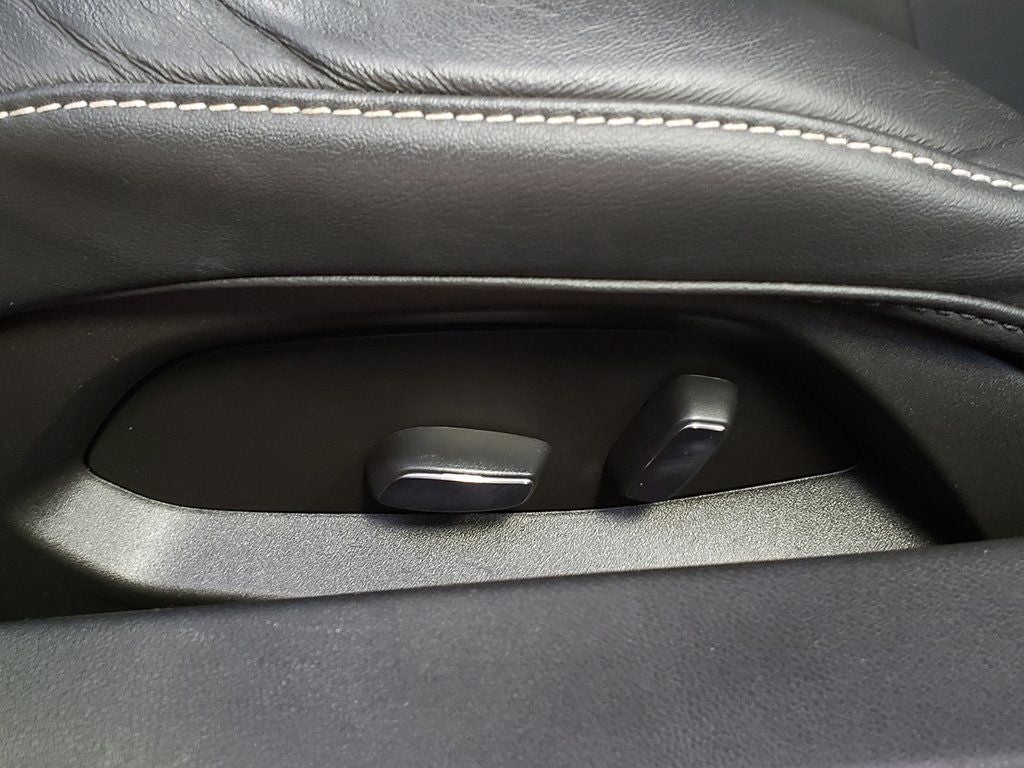 2023 Chevrolet Corvette Stingray w/1LT