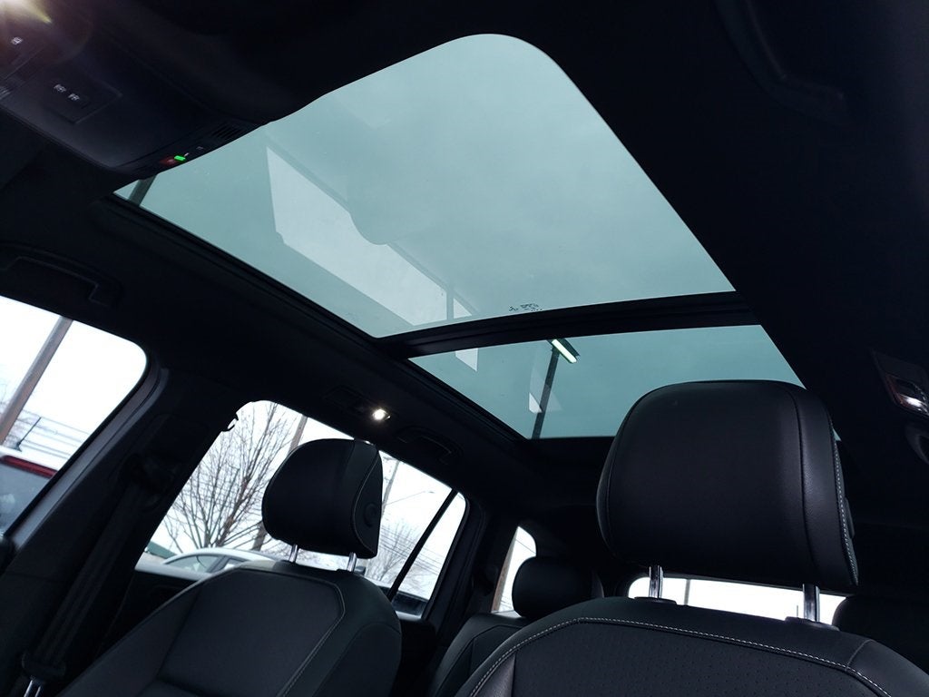 2021 Volkswagen Tiguan 2.0T SE R-Line Black