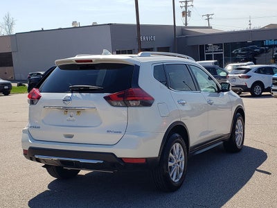 2017 Nissan Rogue SV