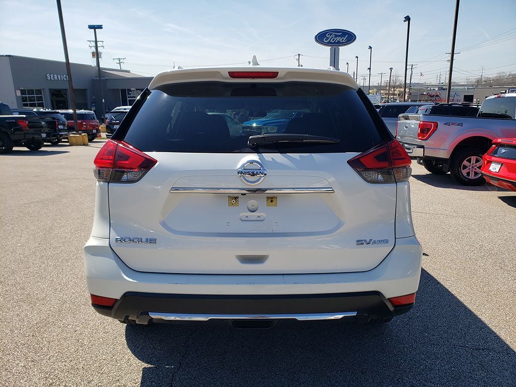 2017 Nissan Rogue SV