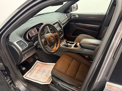 2019 Jeep Grand Cherokee Laredo E
