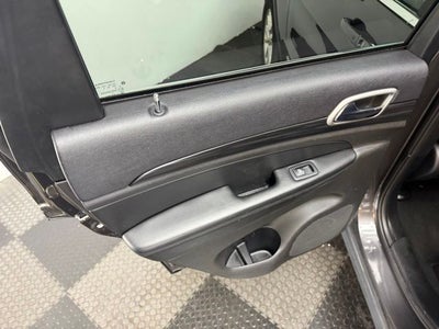 2019 Jeep Grand Cherokee Laredo E