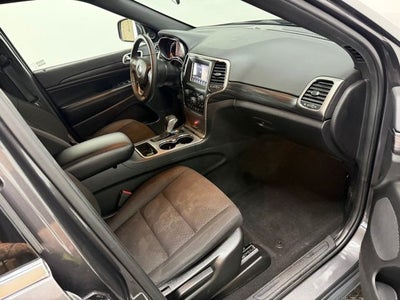 2019 Jeep Grand Cherokee Laredo E