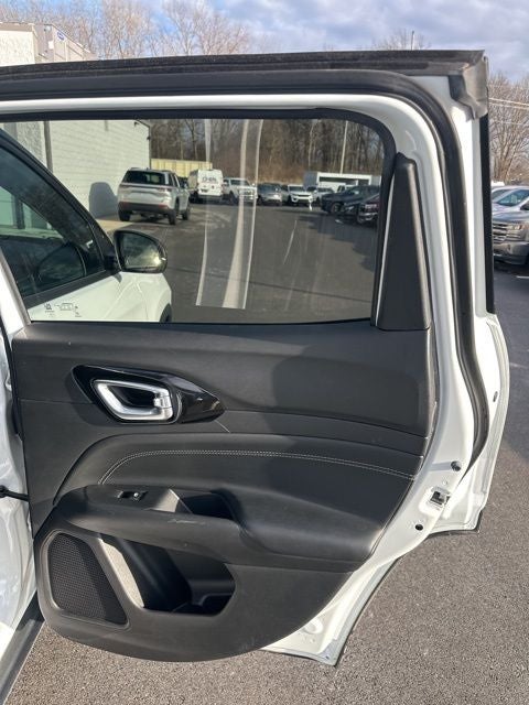 2023 Jeep Compass Altitude