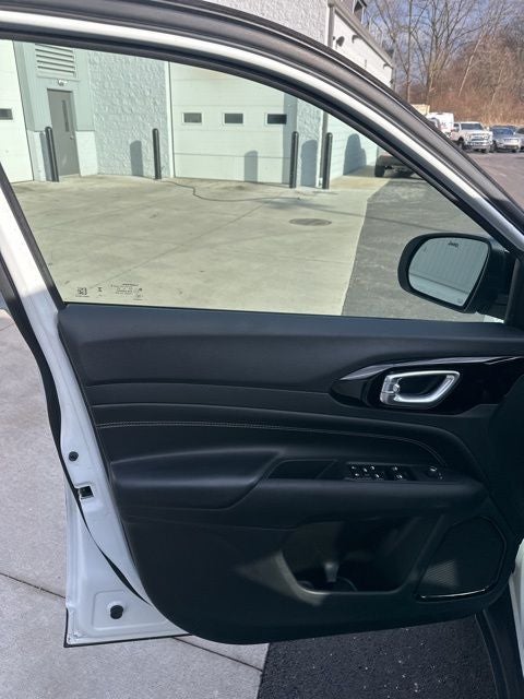 2023 Jeep Compass Altitude