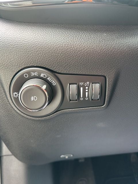 2023 Jeep Compass Altitude