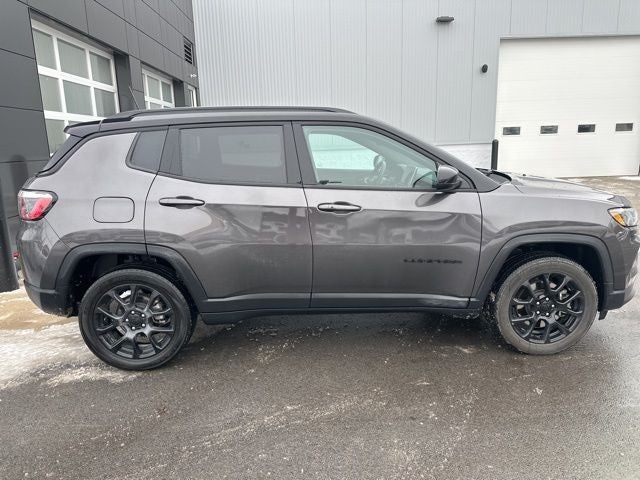 2023 Jeep Compass Altitude