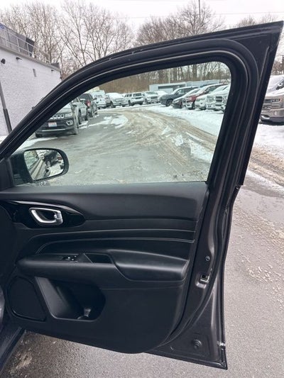 2023 Jeep Compass Altitude