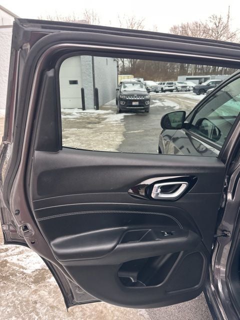 2023 Jeep Compass Altitude