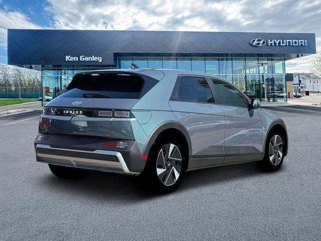 2025 Hyundai IONIQ 5 SE