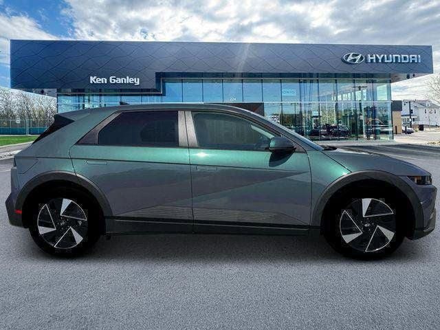 2025 Hyundai IONIQ 5 SE