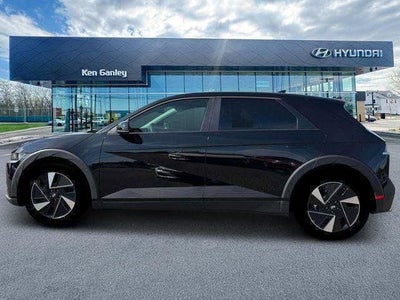 2025 Hyundai IONIQ 5 SE