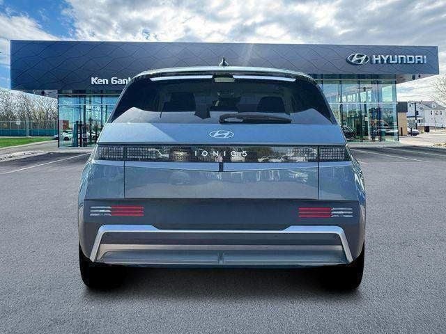 2025 Hyundai IONIQ 5 SE