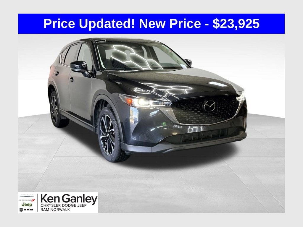 2023 Mazda CX-5 S Premium package