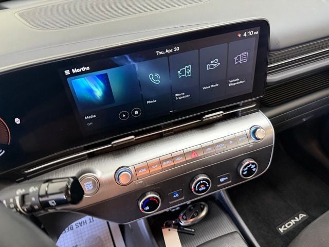 2024 Hyundai Kona SE
