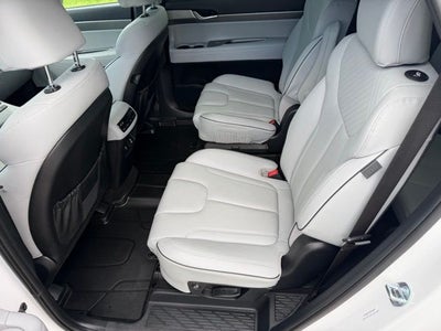 2025 Hyundai Palisade SEL Premium 7 Passenger