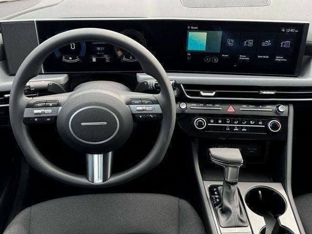 2025 Hyundai Sonata SE