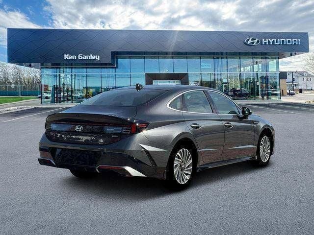 2026 Hyundai Sonata Hybrid SEL