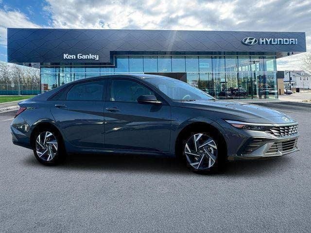 2025 Hyundai Elantra Hybrid SEL Sport