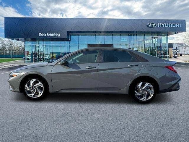 2025 Hyundai Elantra Hybrid SEL Sport