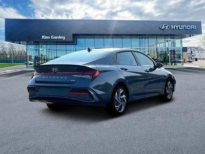 2025 Hyundai Elantra Hybrid SEL Sport