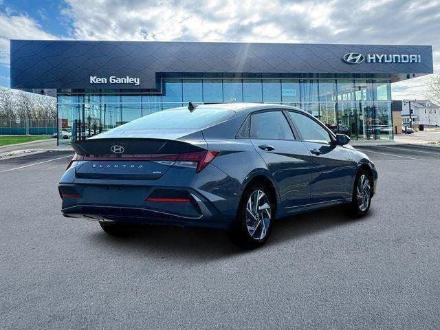 2025 Hyundai Elantra Hybrid SEL Sport