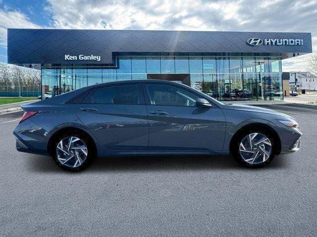 2025 Hyundai Elantra Hybrid SEL Sport