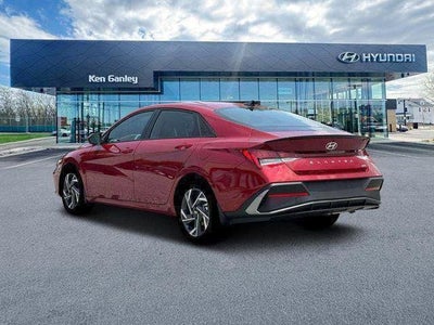 2025 Hyundai Elantra Hybrid SEL Sport