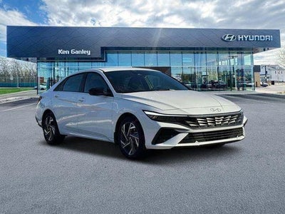 2025 Hyundai Elantra Hybrid SEL Sport