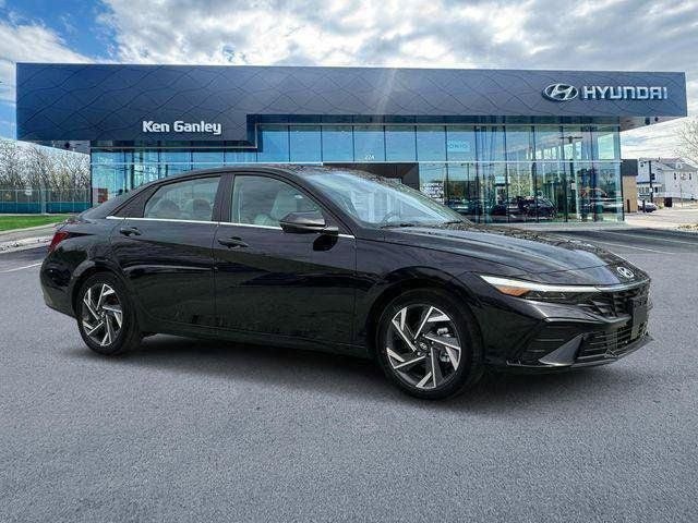 2025 Hyundai Elantra Hybrid Limited