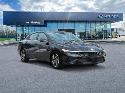 2025 Hyundai Elantra Hybrid Limited
