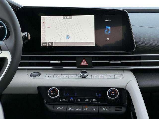 2025 Hyundai Elantra Hybrid Limited