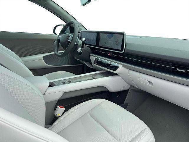 2025 Hyundai IONIQ 6 SEL