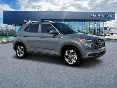 2025 Hyundai Venue SEL
