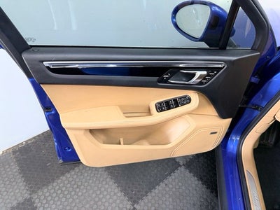 2017 Porsche Macan S