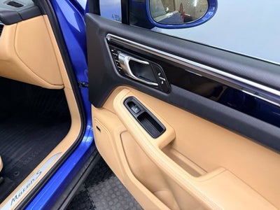 2017 Porsche Macan S