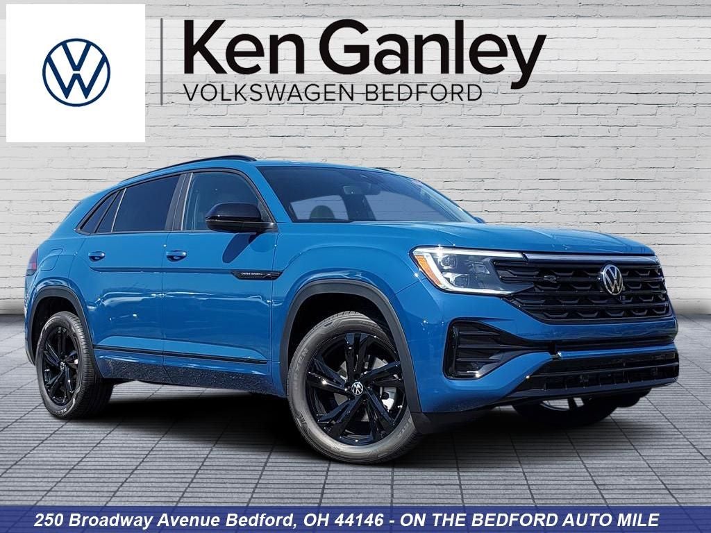 2026 Volkswagen Atlas Cross Sport 2.0T SEL R-Line Black