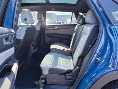 2026 Volkswagen Atlas Cross Sport 2.0T SEL R-Line Black
