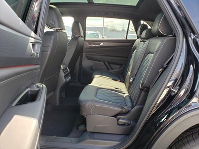 2026 Volkswagen Atlas Cross Sport 2.0T SEL Premium R-Line