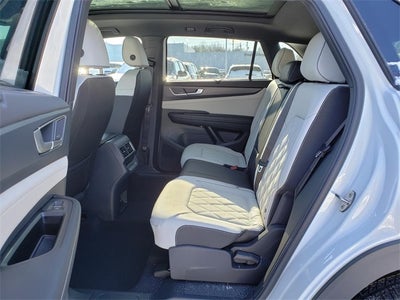 2026 Volkswagen Atlas Cross Sport 2.0T SEL Premium R-Line