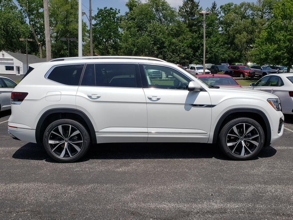 2026 Volkswagen Atlas 2.0T SEL Premium R-Line