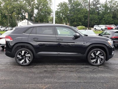 2026 Volkswagen Atlas Cross Sport 2.0T SE w/Technology