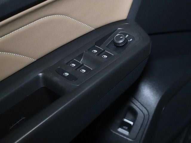 2023 Volkswagen Atlas Cross Sport 2.0T SE w/Technology