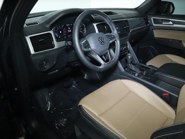 2023 Volkswagen Atlas Cross Sport 2.0T SE w/Technology