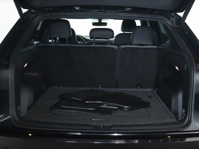 2023 Volkswagen Atlas Cross Sport 2.0T SE w/Technology