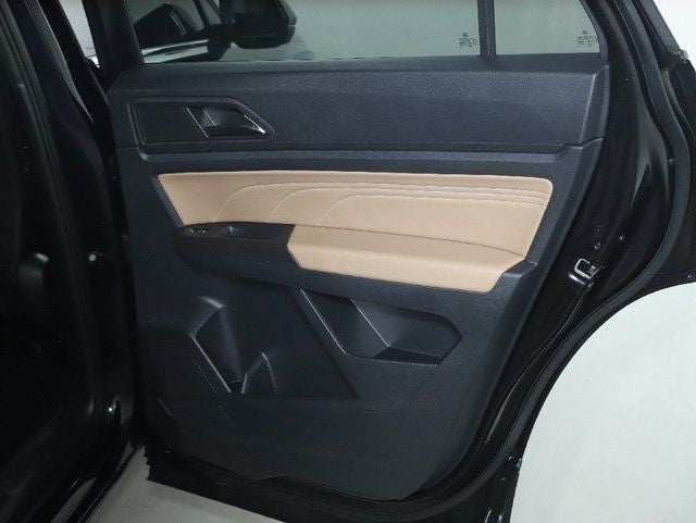 2023 Volkswagen Atlas Cross Sport 2.0T SE w/Technology