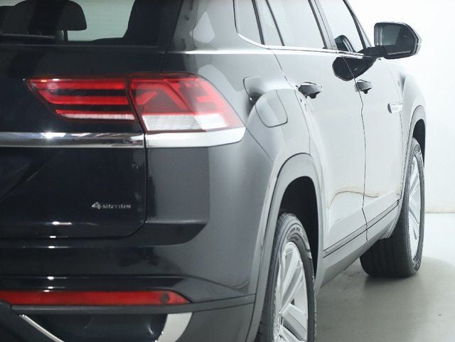 2023 Volkswagen Atlas Cross Sport 2.0T SE w/Technology