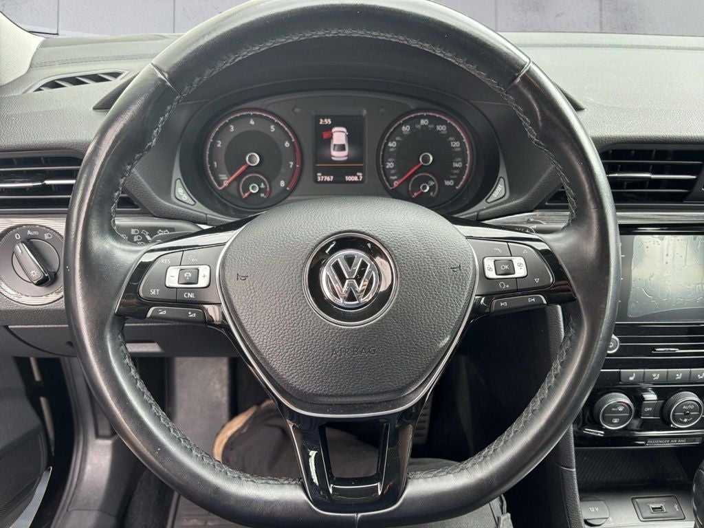2020 Volkswagen Passat 2.0T R-Line